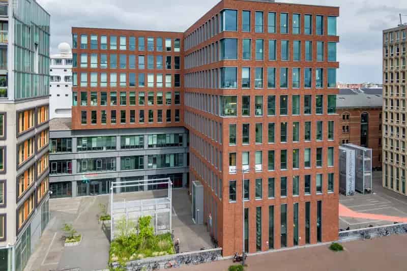 Kantoorruimte Amsterdam Huys Azië 2612m² te huur