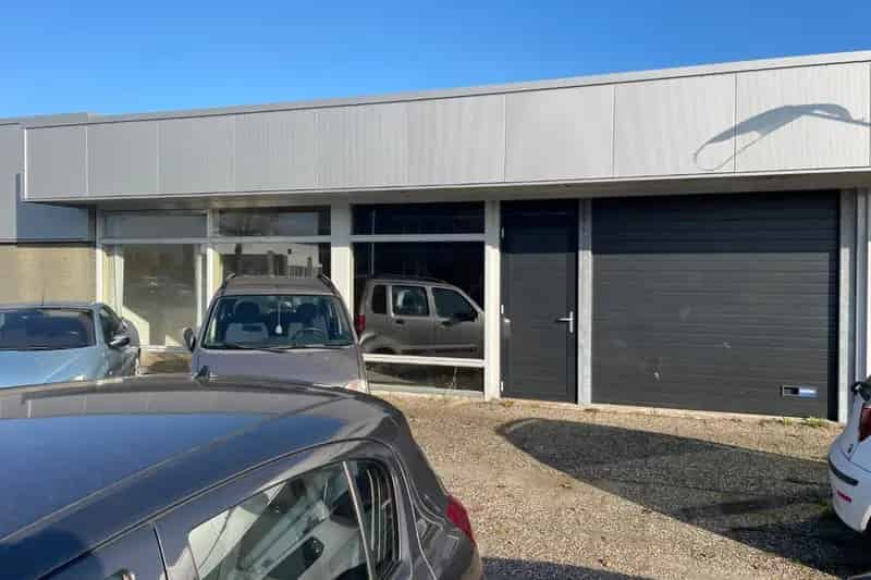 Bedrijfshal te Huur Hoorn 346m2