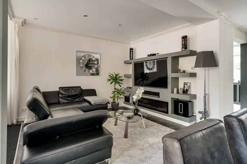 Huis te koop Zevenaar: Ruime 3 Slaapkamers, Gerenoveerd, Tuin