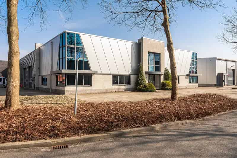 Kantoorruimte Nijverdal te huur 1180m²