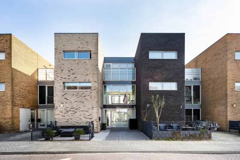 Herenhuis te koop Leiden 6 slaapkamers gasvrij energielabel A
