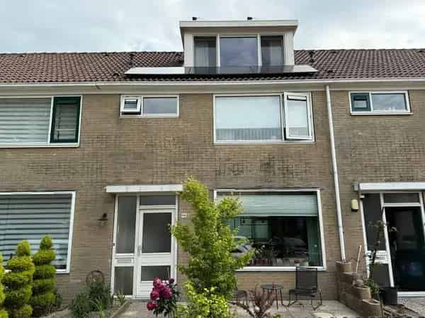Ruime gezinswoning Heerhugowaard Bomenwijk 4 slaapkamers