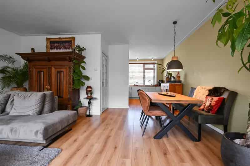 Huis te koop Tuindorp Oostzaan 103m2 gerenoveerd