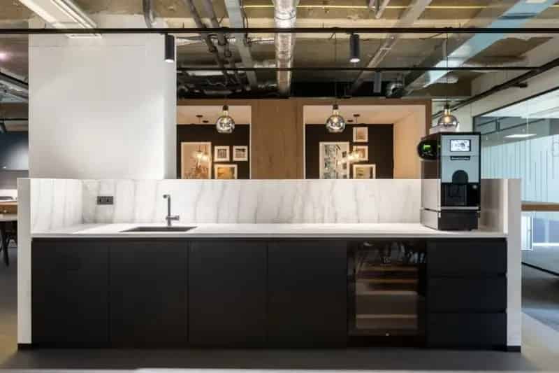 Flexibele Kantoorruimte: Co-working, Privékantoren & Business Lounges