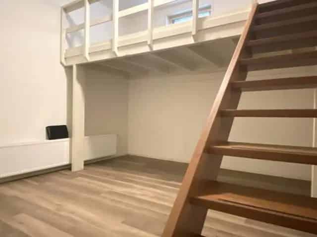 Kamer Apeldoorn Centrum: Ruime kamer in gerenoveerd pand