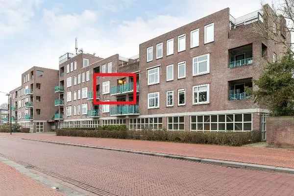 Ruim Hoekappartement in Centrum Drachten met Balkon