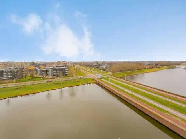 3-kamerappartement Berkel en Rodenrijs  Balkon Uitzicht Parkeerplaats