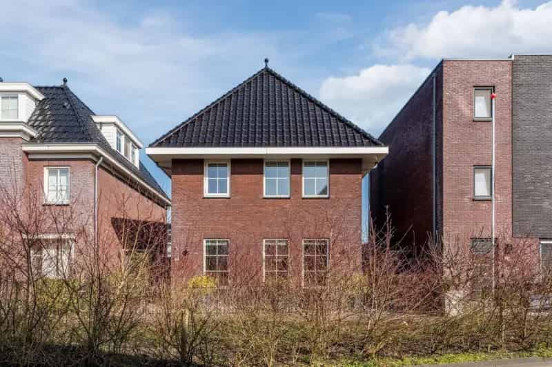 Luxe Villa Nassaupark Hoofddorp 5 slaapkamers 2 badkamers A+