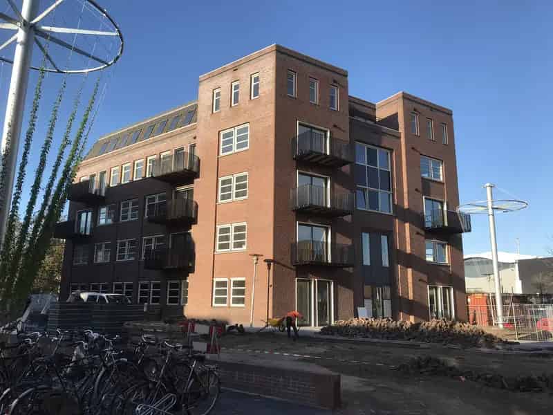 Appartement 1 Slaapkamer Vaste Parkeerplaats Blokverwarming