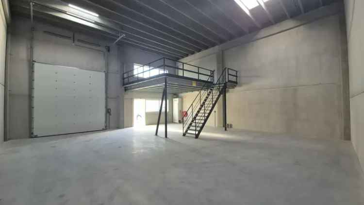 Bedrijfsunit te huur Waalwijk 168m² Logistieke Hotspot