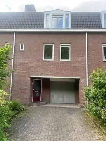 Huis te huur Rijksweg Cadier en Keer 4 slaapkamers