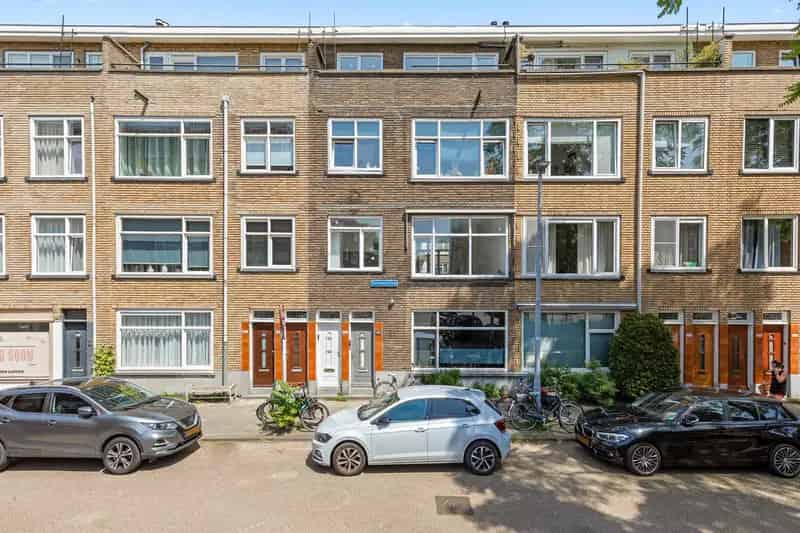 Gerenoveerd Appartement Blijdorp 86m2 2 slaapkamers Balkon