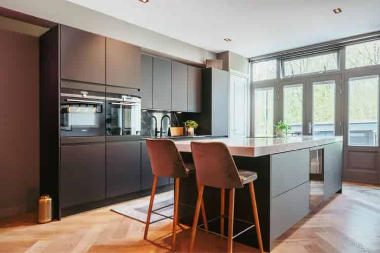Luxe Benedenwoning Amsterdam Hoornsloot 148m2 Tuin Aanlegsteiger