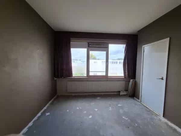 Opknapwoning Pendrecht 2 slaapkamers balkon
