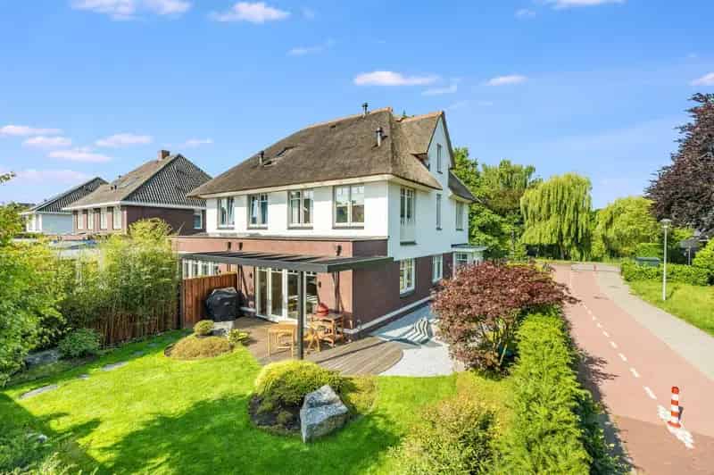 Moderne Villa te Koop in Naarden: Luxe, Ruimte en Energiezuinig