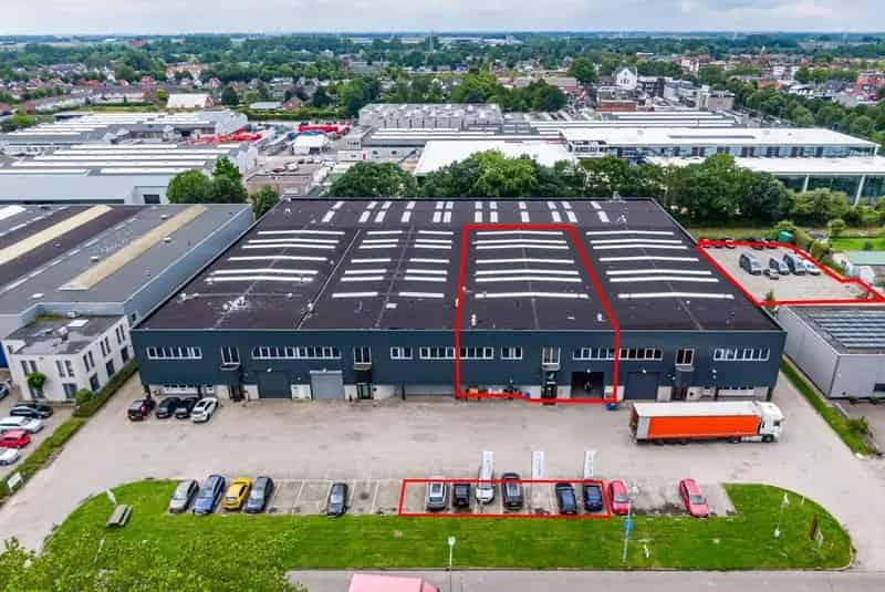 Bedrijfshal 981m² te Huur Nieuw Vennep Spoorzicht