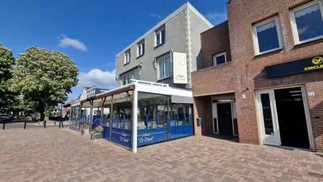 Horecapand met 2 Appartementen Beek en Donk