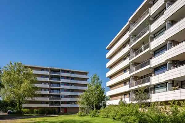 Appartement Hilversum Kerckelanden: Ruime Woonkamer Balkon Slaapkamer
