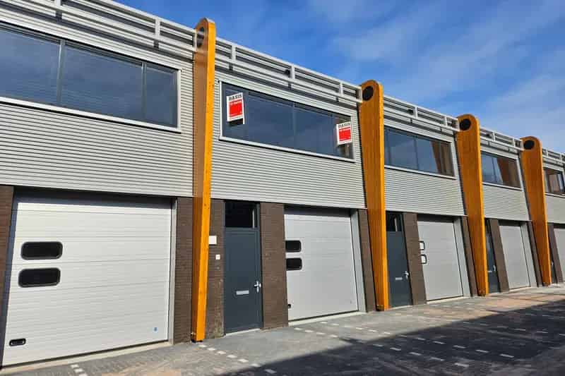 Bedrijfshal Zoeterwoude te huur 130m2 N11 A4