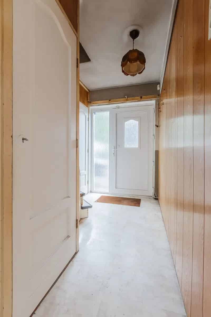 Te moderniseren tussenwoning 4 slaapkamers Hoofddorp