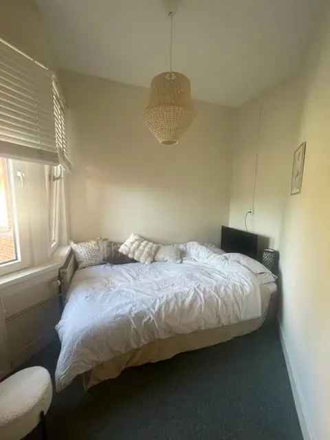 Kamer Huize Dorus Groningen Mei-Augustus