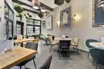 Lunchroom met B&B Hoorn 73m2 te koop