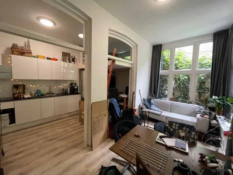 Studio Groningen Kleine Rozenstraat 31m2 per 1-8-2025