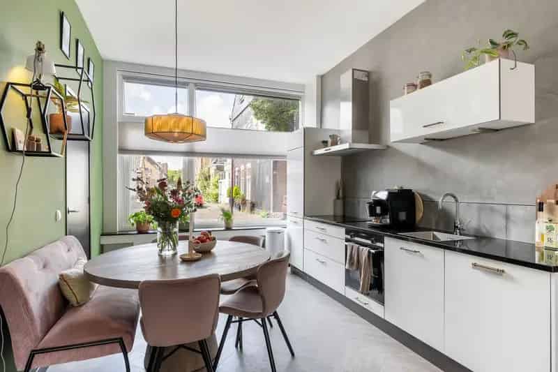 Huis te koop Vlaardingen Eendrachtstraat 3 slaapkamers moderne keuken