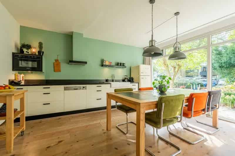 Huis te koop Zaandam 5 slaapkamers 148m2 tuin