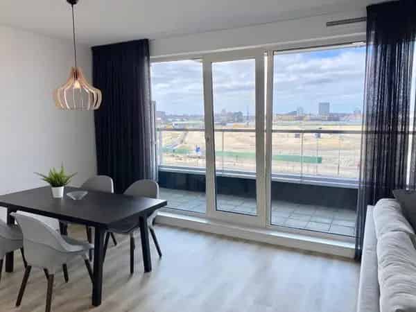 Gemeubileerd 2-kamer appartement Amsterdam Oost 74m²
