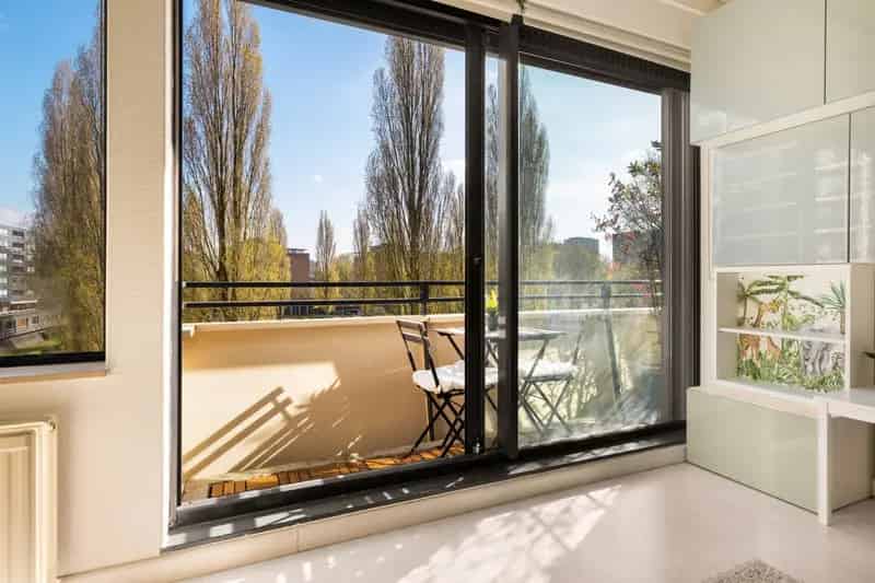 3 Kamer Appartement Amsterdam Nieuw West Hoofddorpplein