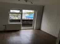 Kamer Arnhem laminaatvloer inbouwkast balkon