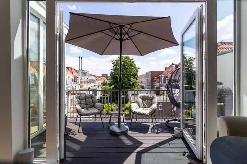 Luxe Bovenhuis Weimarstraat 107m2 gerenoveerd 2022