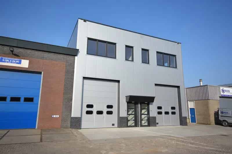 Bedrijfshal te Huur Volendam 125m2 119m2 Kantoor Magazijn 2021