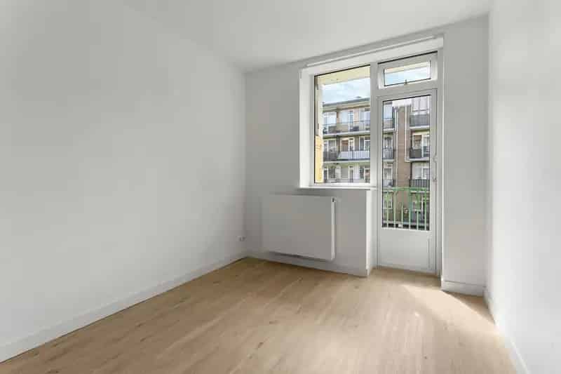 Appartement te koop: Lucellestraat 13-1 1055 HT Amsterdam | Funda