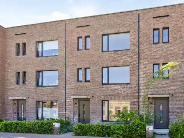 5 Slaapkamers Eengezinswoning Amersfoort
