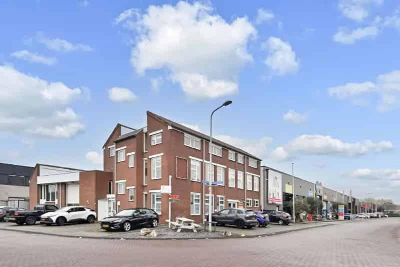 Bedrijfshal te Huur Naaldwijk Industriestraat