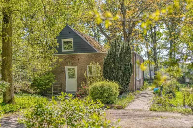 Vrijstaande woning Veldhoven ruim perceel 11630m2 renovatie nieuwbouw