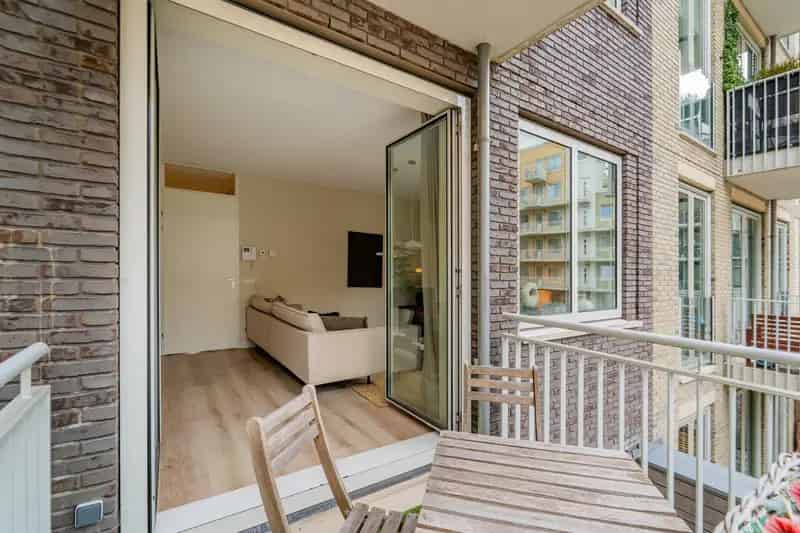 3 Kamer Appartement Holland Park Diemen Nabij Amsterdam