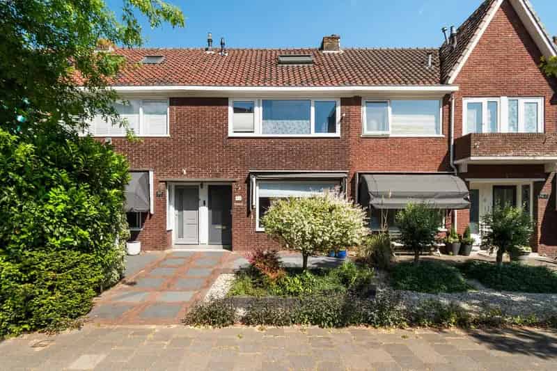 Jaren 30 woning Gouda 5 slaapkamers tuin berging