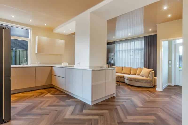 Huis te koop Apeldoorn: Luxe gerenoveerde hoekwoning met A++ label