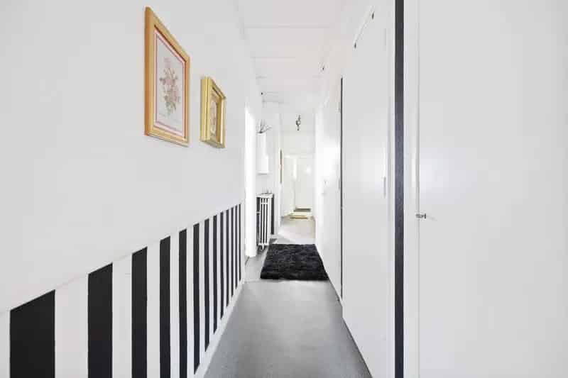 Te Koop: 10-Kamer Tussenherenhuis 272m2 Den Haag