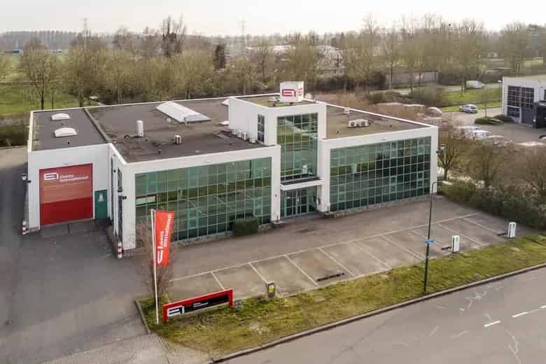 Bedrijfsruimte te koop Woerden 815m2 Kantoorruimte 765m2