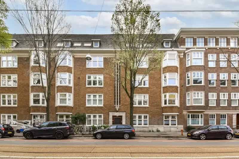 Luxe bovenwoning Amsterdam Zuid 200m2 4 slaapkamers