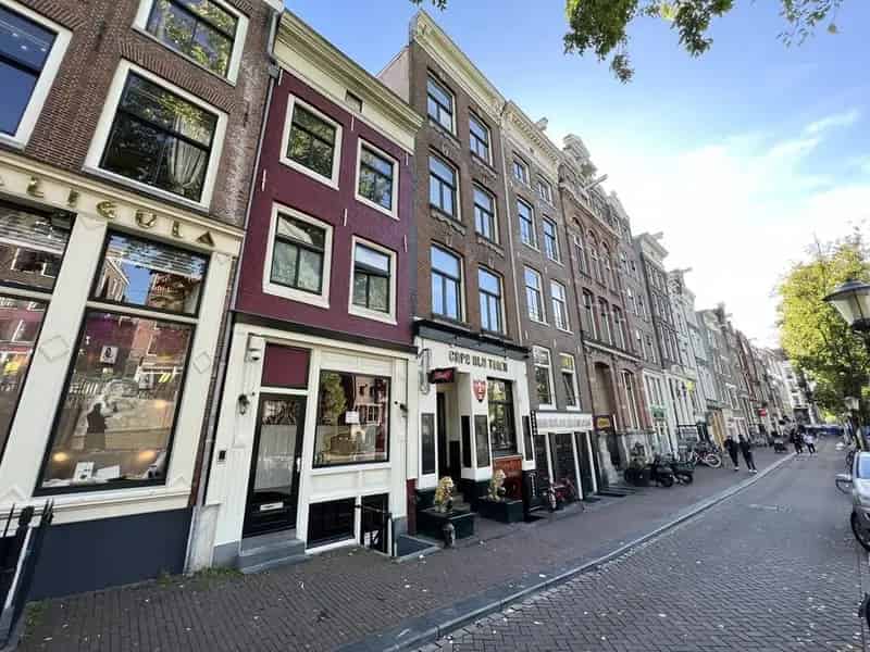 Appartement te koop: Oudezijds Voorburgwal 141-2 1012 ES Amsterdam | Funda