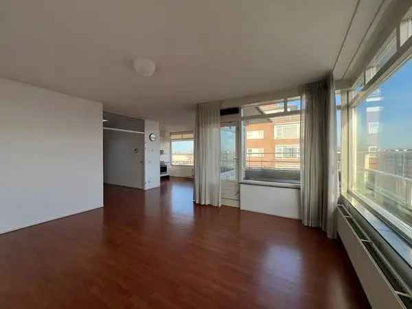 Ruim 2-kamer appartement met balkons nabij The Mall of The Netherlands