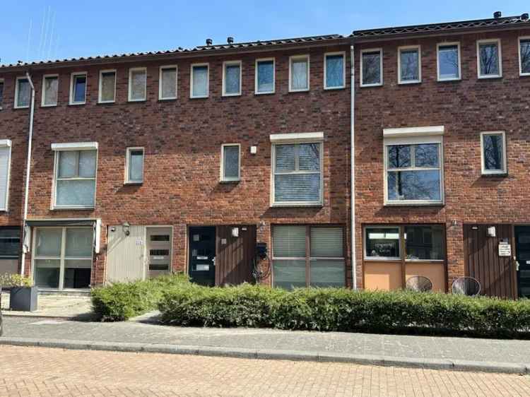 3 Slaapkamers Familiewoning Rotterdam Zevenkamp Nesselande Gemeubileerd