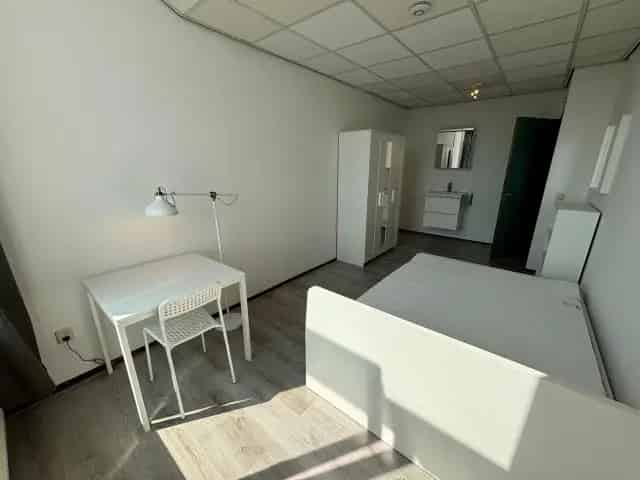 Kamer Maastricht Heugemerstraat Nabij AZM Centrum