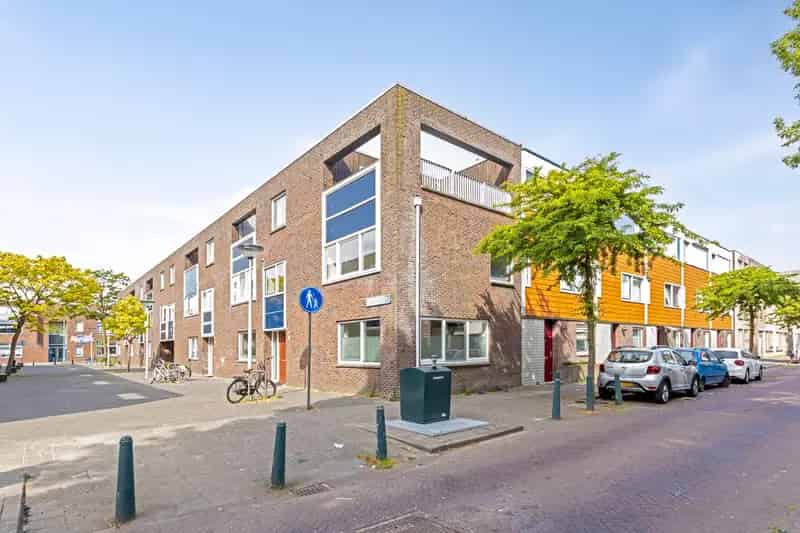 Huis te koop Jan Ligthartstraat Den Haag 4 slaapkamers groot dakterras