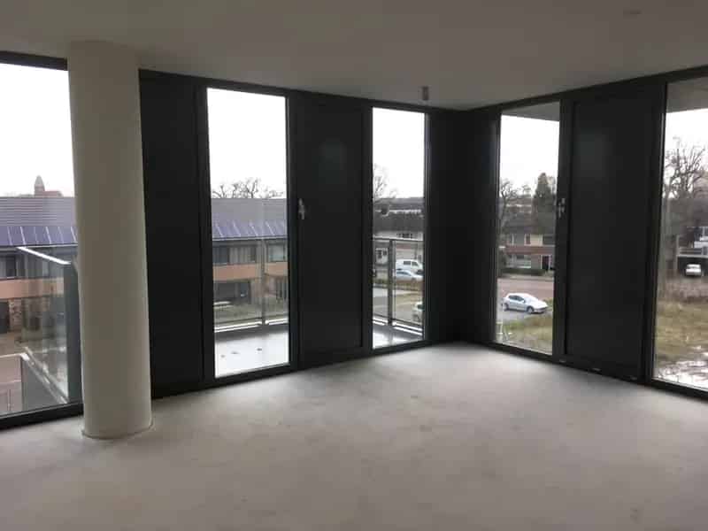 3 Kamer Appartement Strijp S Eindhoven Parkeerplaats